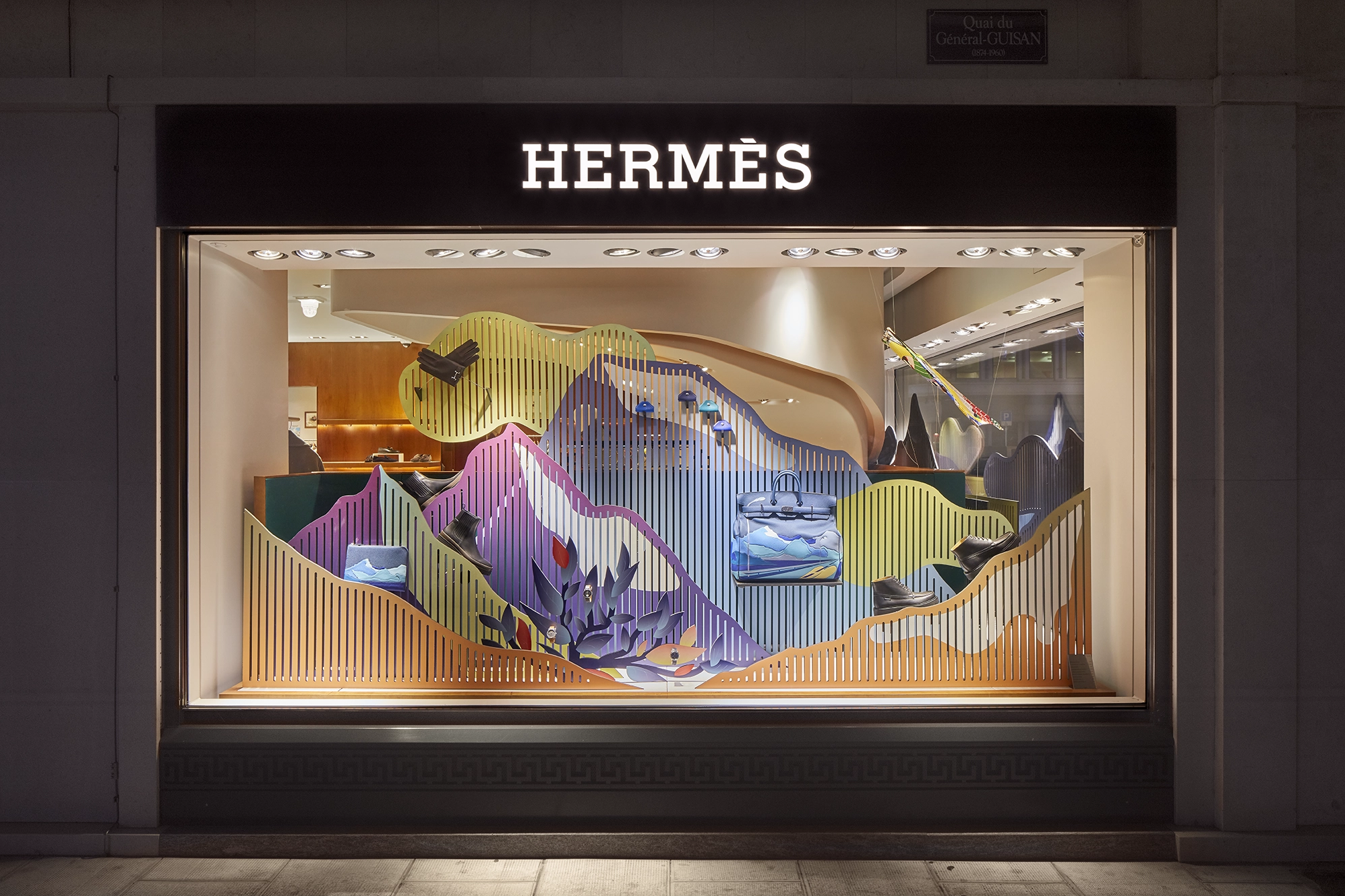 EC_vitrines-hermes_©HEAD-MichelGiesbrecht_06